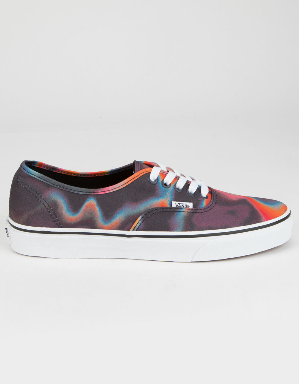vans authentic dark aura