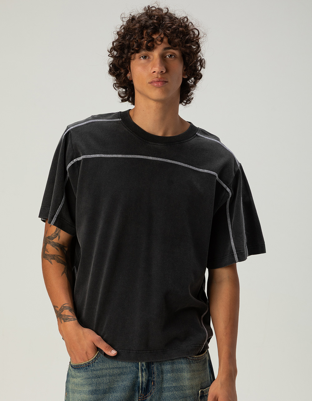 RSQ Mens Seamed Boxy Tee - BLACK