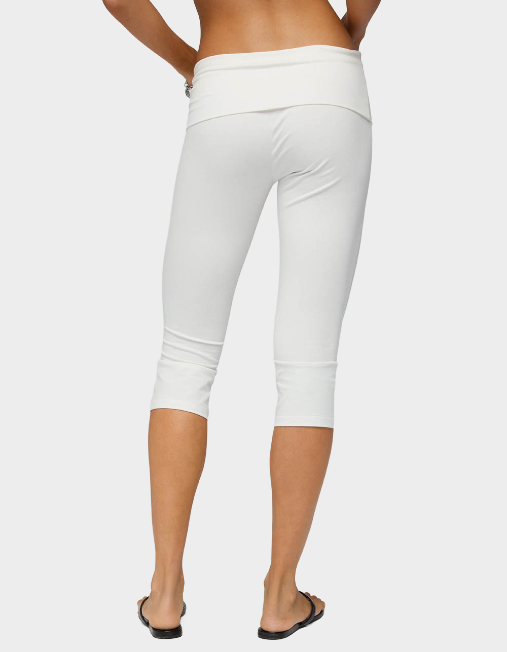 EDIKTED Rocio Foldover Capri Pants - WHITE