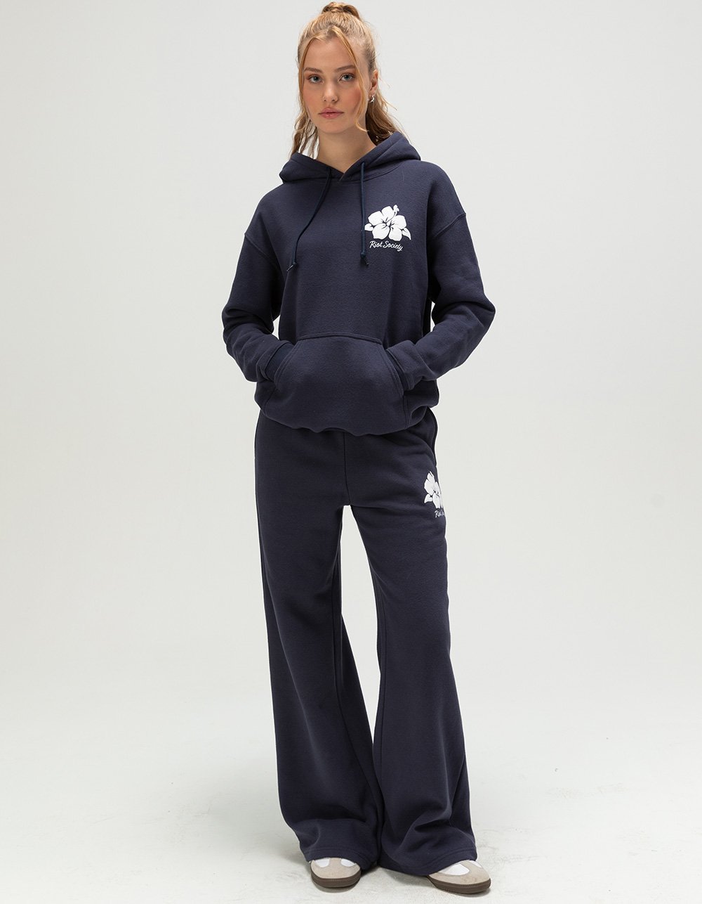 RIOT SOCIETY Beach Womens Hoodie - NAVY