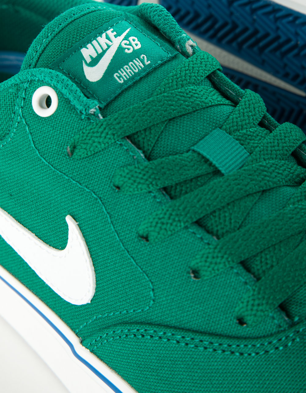 NIKE SB Chron 2 Canvas Shoes - GREEN/WHITE