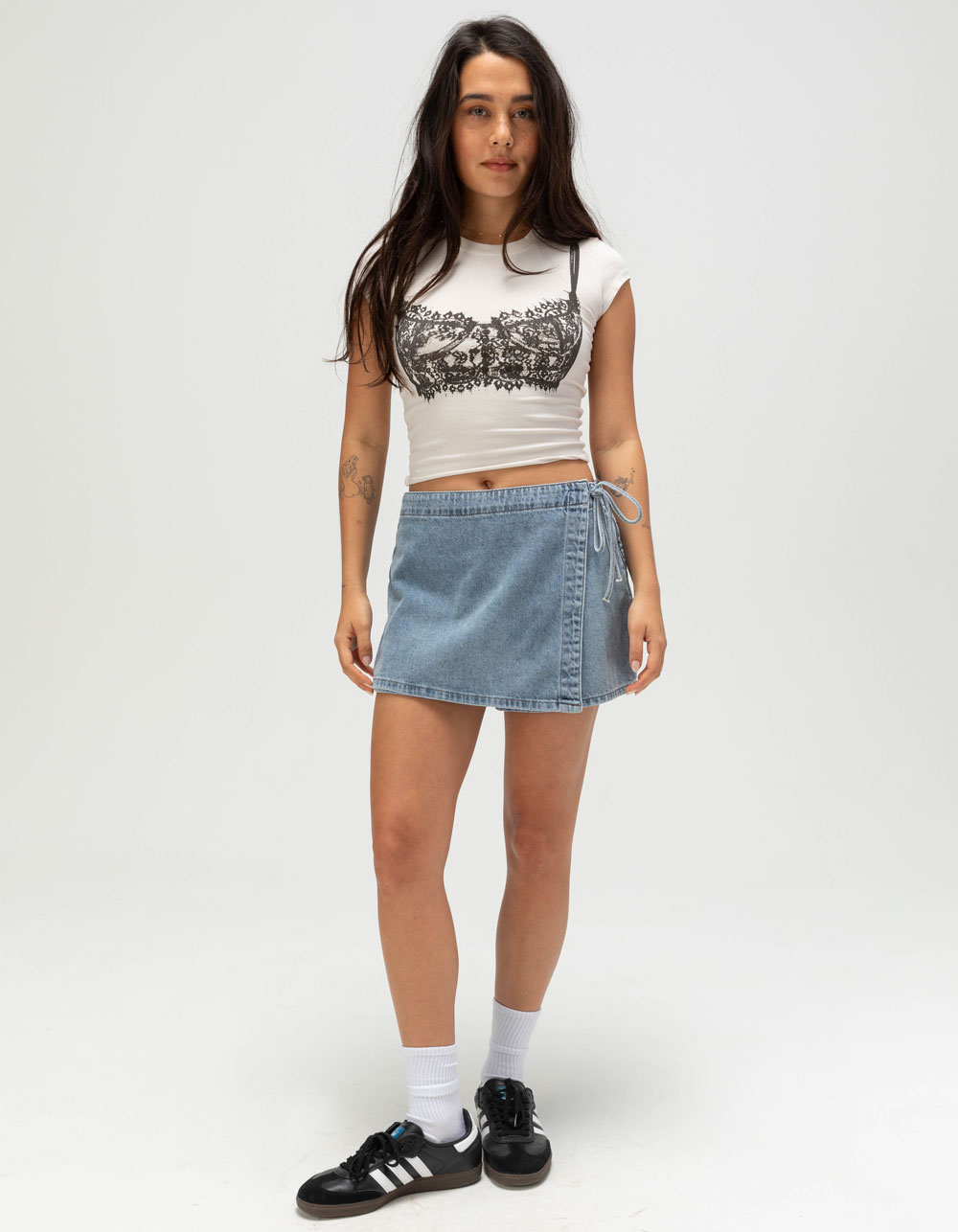 FULL TILT Bra Womens Baby Tee - GRAY