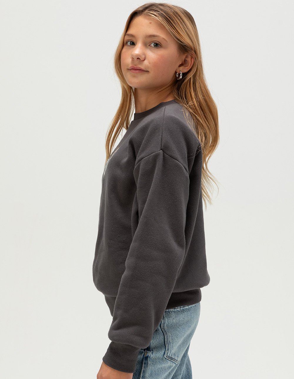 FULL TILT Chrome Butterfly Girls Crewneck Sweatshirt - WASHED BLACK
