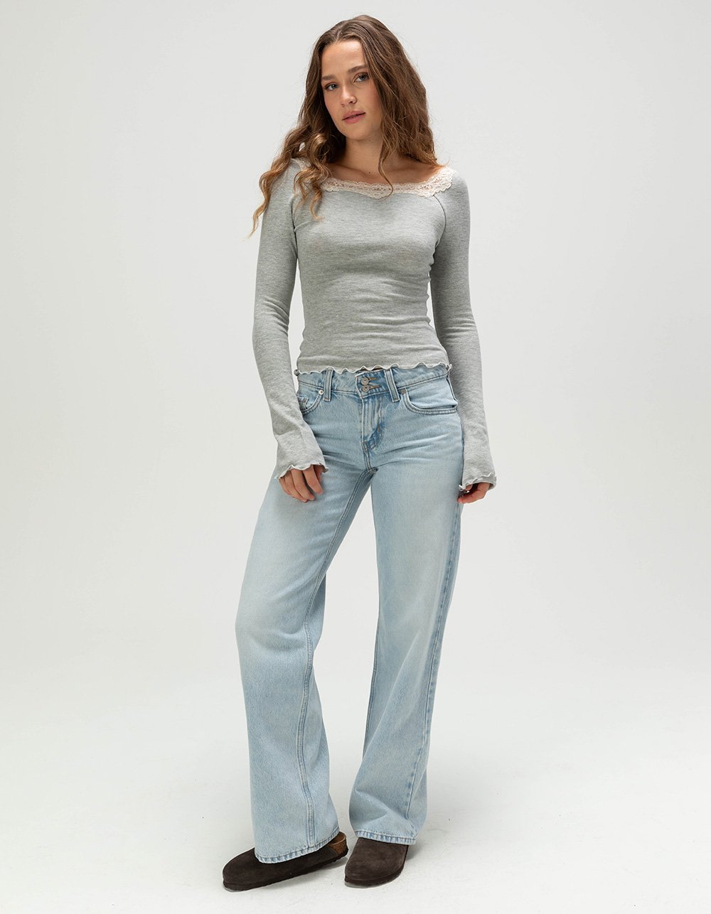LEVI'S Superlow Loose Womens Jeans - Abraided Art LT BLAST