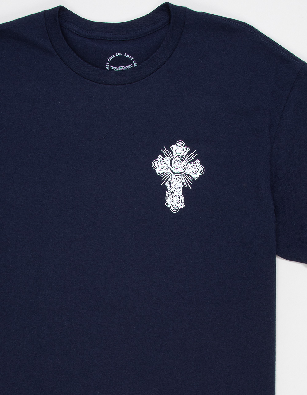 LAST CALL CO. Cross Bouquet Mens Tee - NAVY