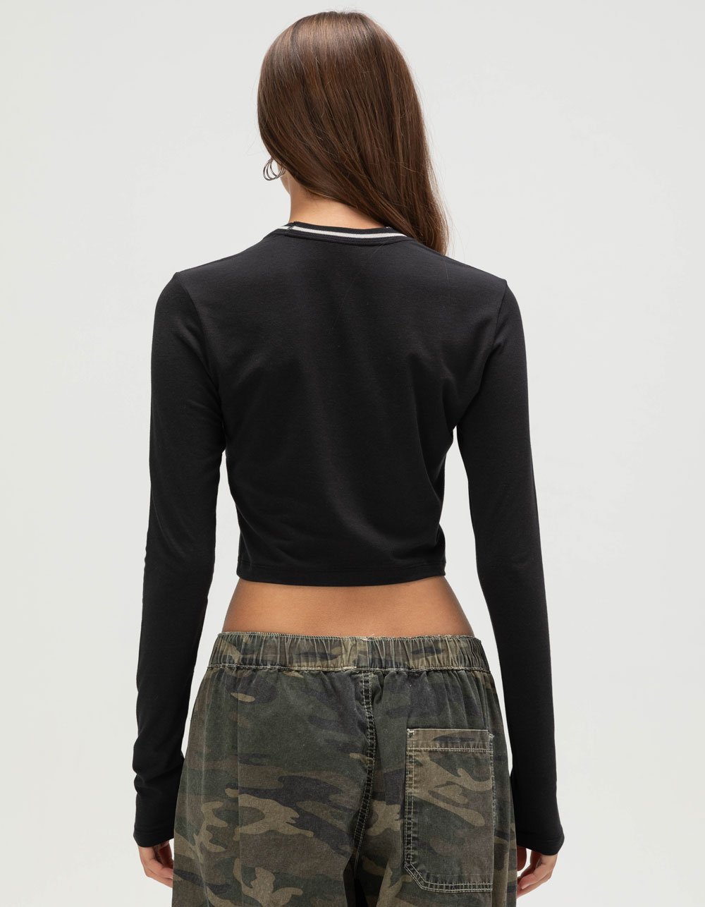 NIKE Sportswear Chill Knit Womens Slim Long Sleeve Cropped Tee - BLACK
