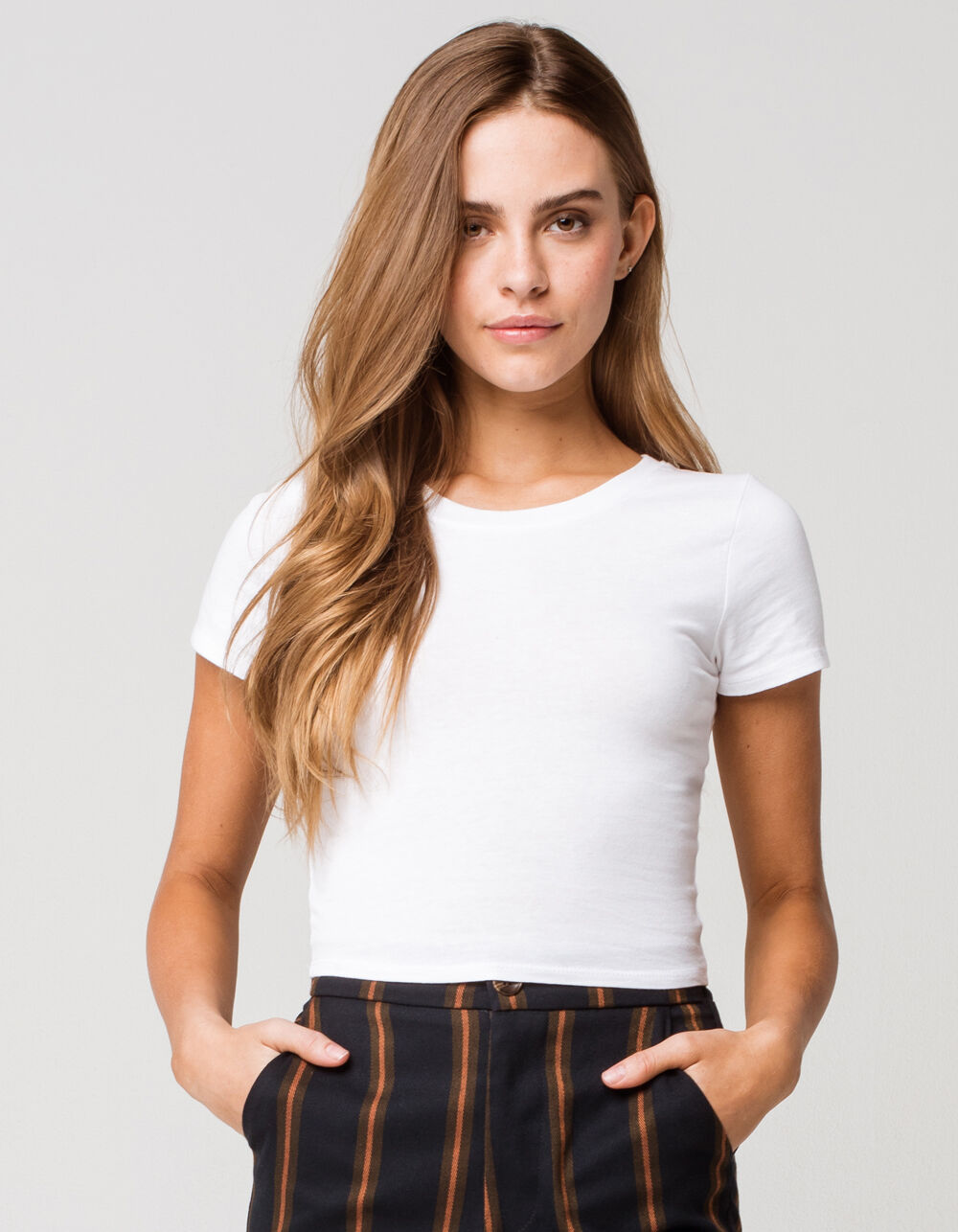 BOZZOLO Crew Neck Womens White Crop Tee WHITE Tillys