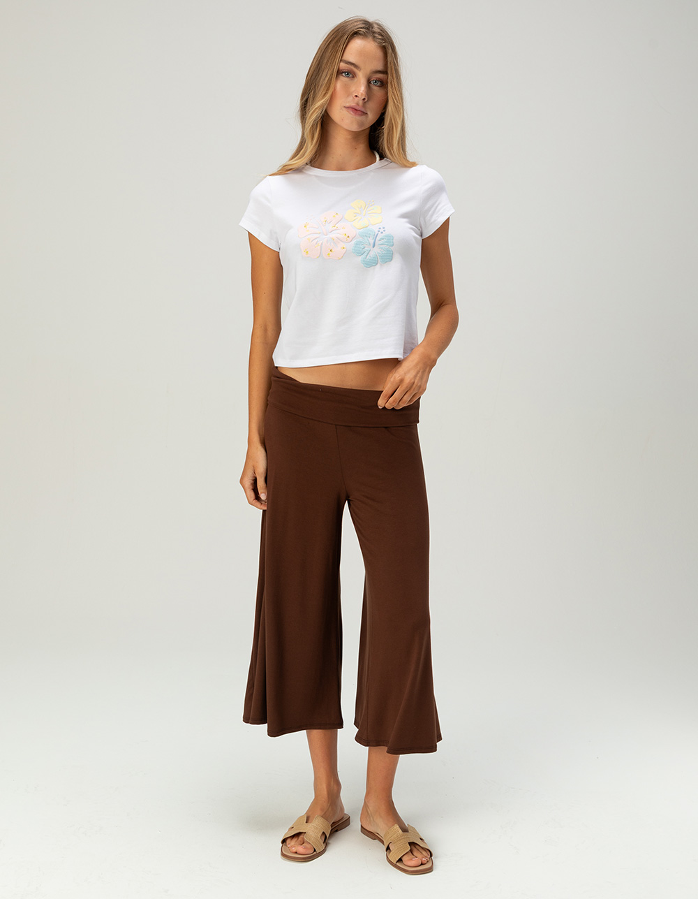 FULL TILT Hibiscus Puff Womens Baby Tee - WHITE