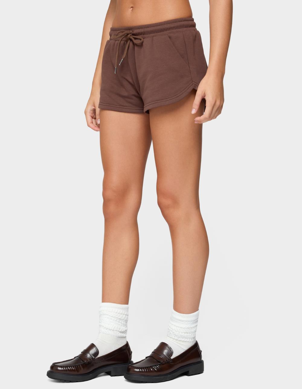 EDIKTED Kordelia Shorts - BROWN