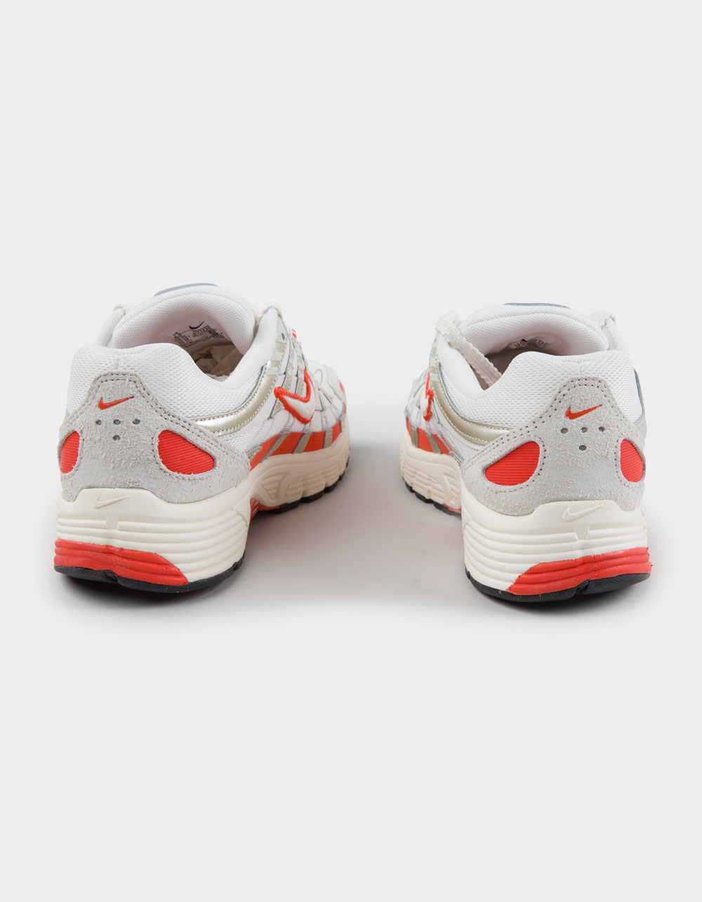 NIKE P-6000 Womens Shoes