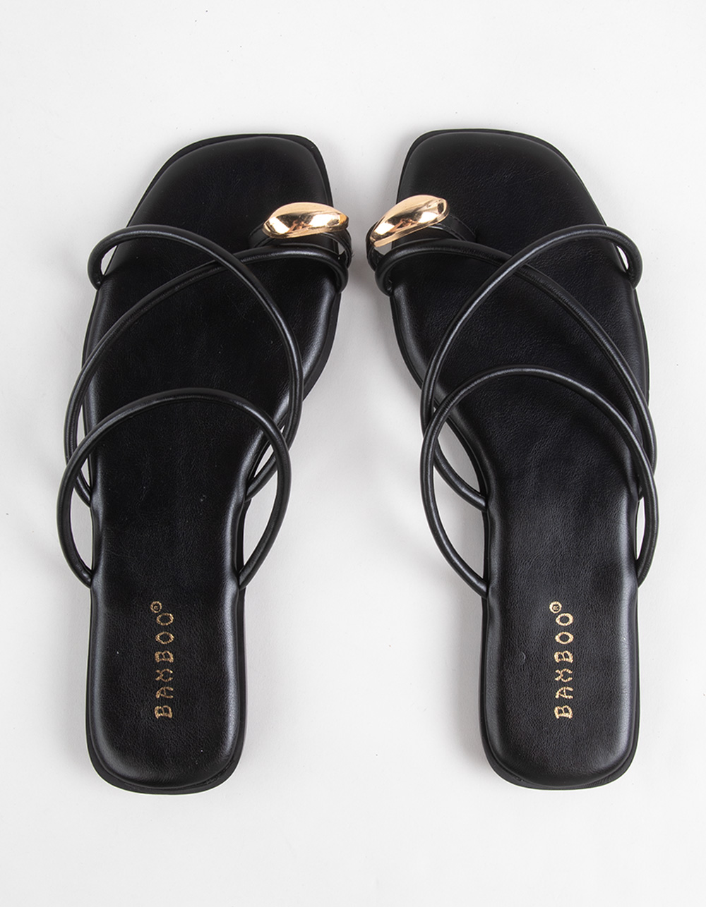 BAMBOO Hint Womens Toe Sandals - BLACK