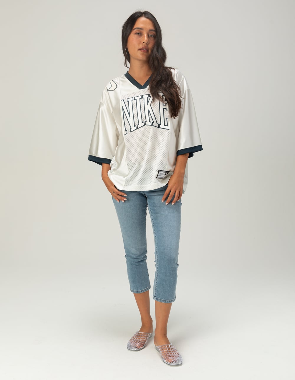 NIKE Sportswear Womens Oversized Graphic Jersey - WHT/NVY