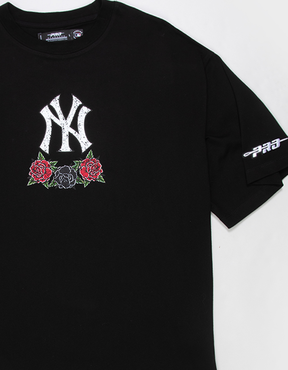 PRO STANDARD New York Yankees Roses Mens Boxy Tee - BLACK