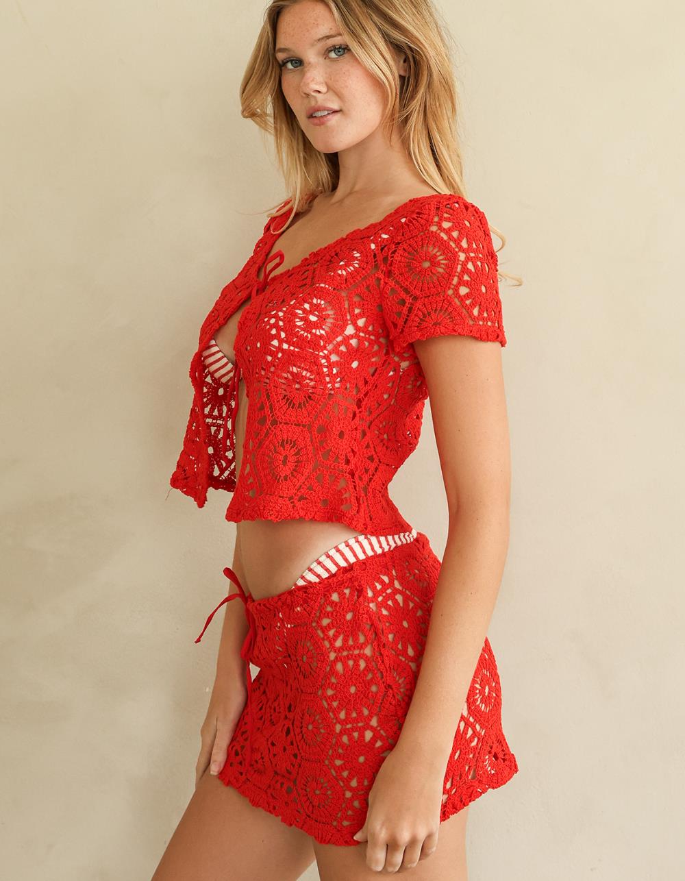 DIPPIN' DAISY'S Salt Life Blouse Top