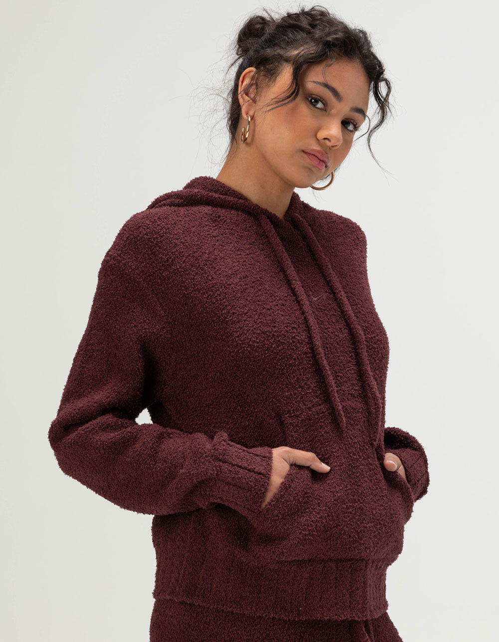 NIKE Sportswear Phoenix Cozy Womens Loose Knit Bouclé Hoodie - BURGUNDY