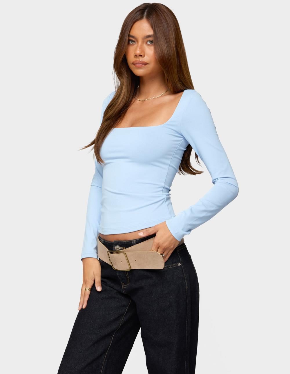 EDIKTED Lovie Fitted Square Neck Top - BLUE