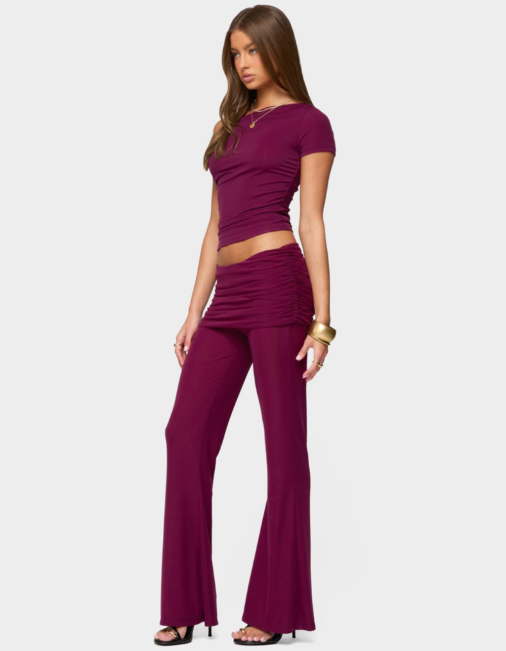 EDIKTED Halli Twisted Off Shoulder Top - DK RED