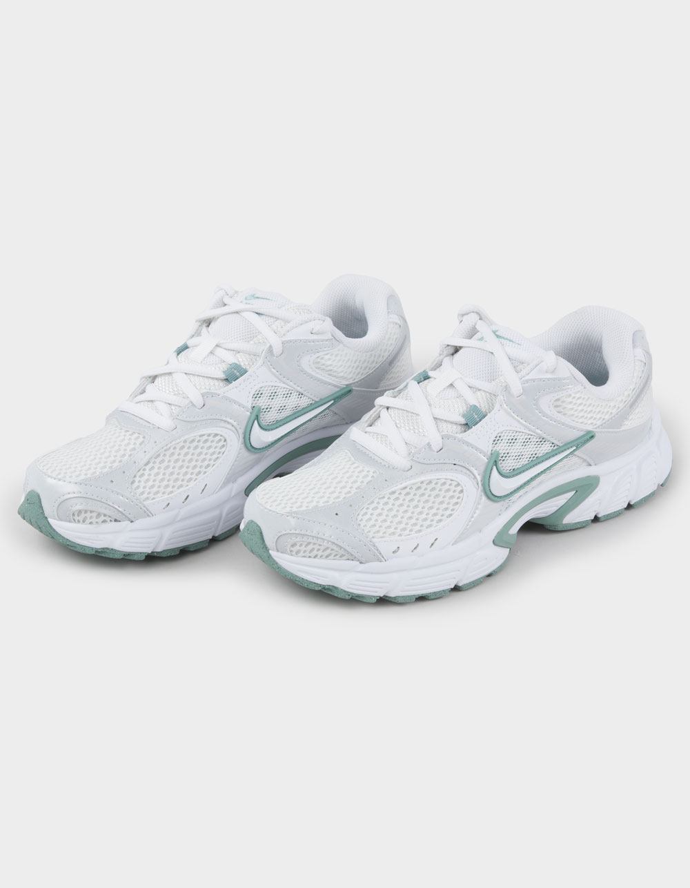 NIKE V5 RNR Womens Shoes