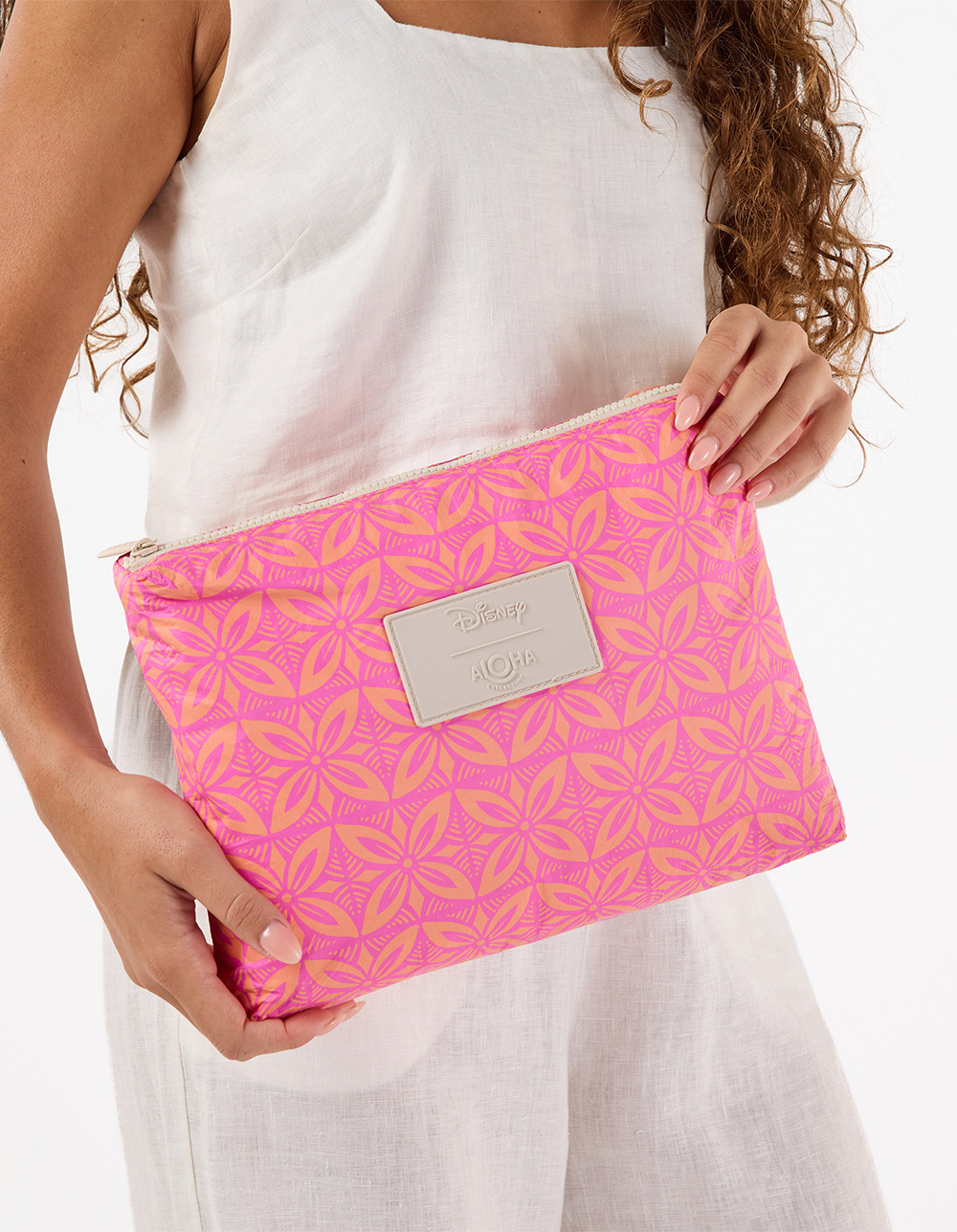 ALOHA COLLECTION x Disney Moana Traditions Mid Pouch - COTTON CANDY