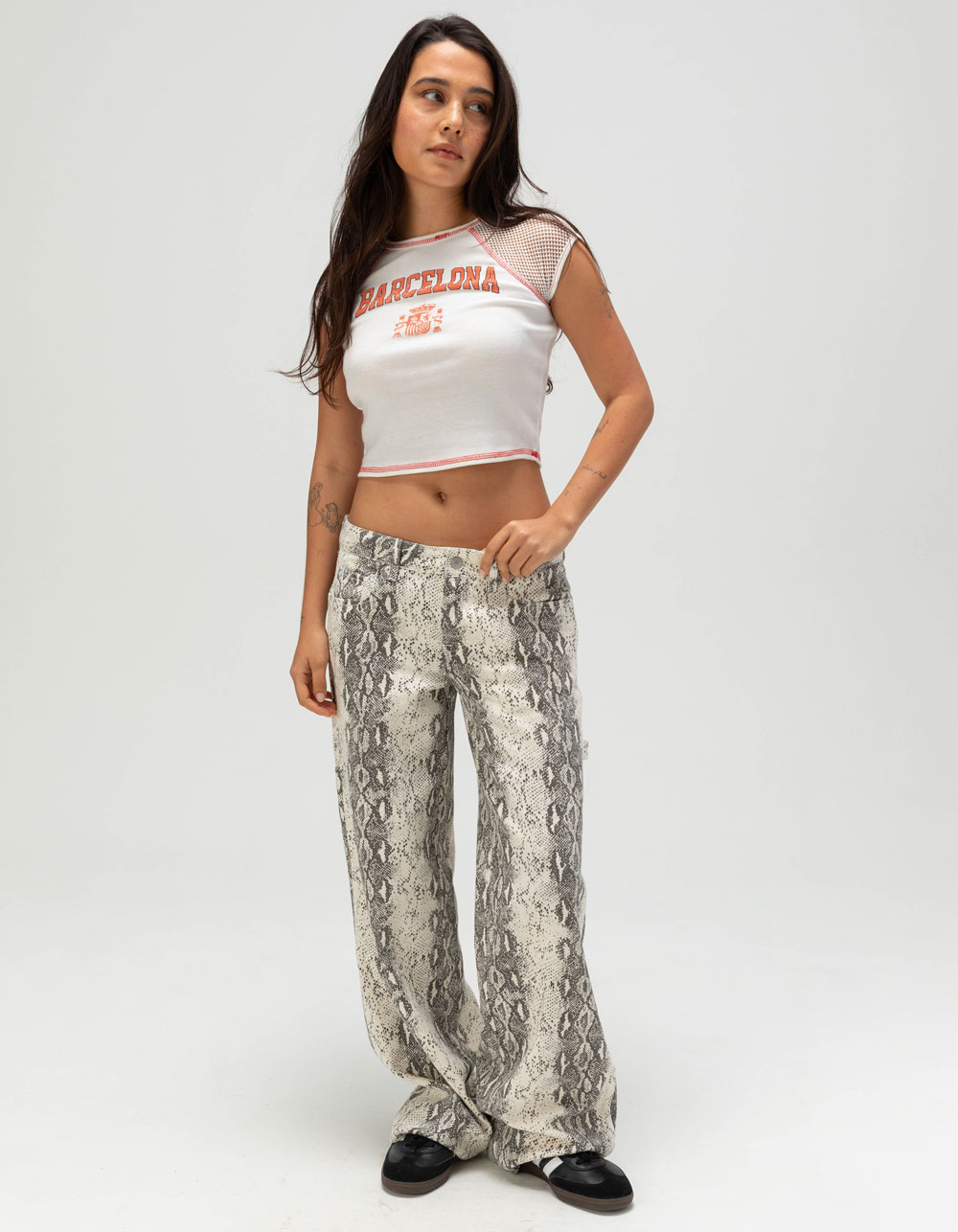 FULL TILT Barcelona Womens Raglan Baby Tee - NATURAL