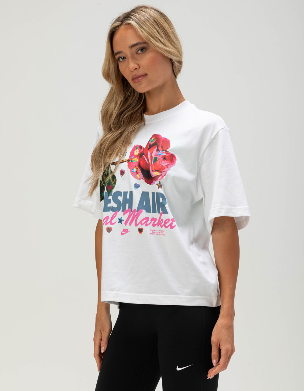 NIKE Sportswear Classic Womens Boxy Tee - WHITE