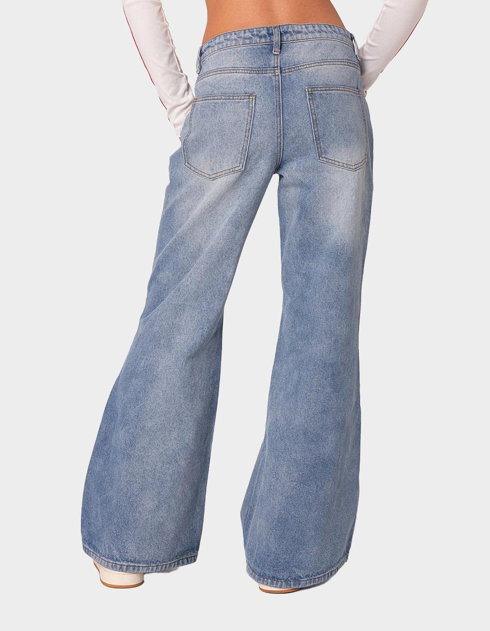 EDIKTED Low Rise Wide Leg Jeans - LIGHT BLUE