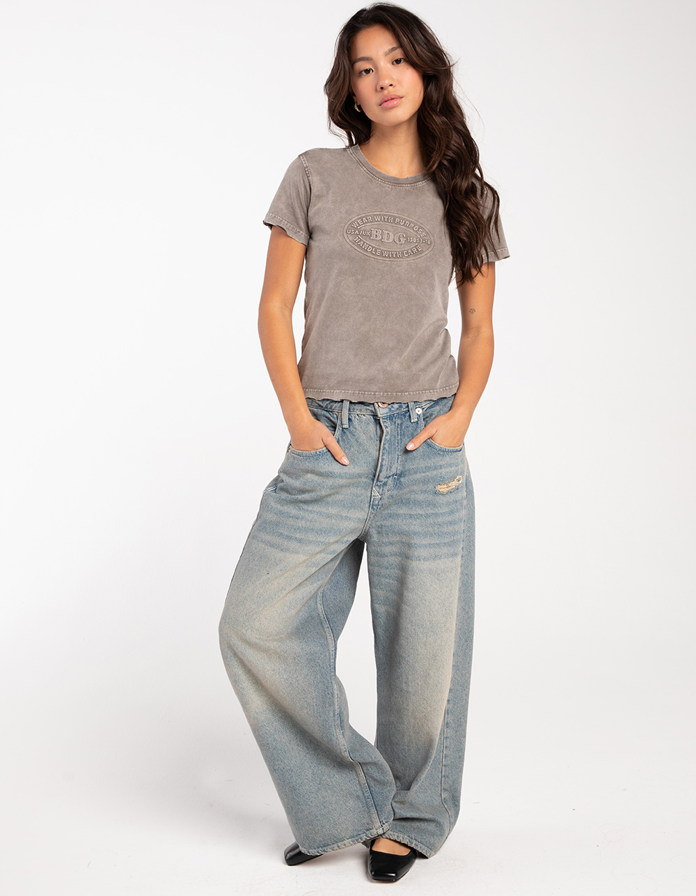 BDG Urban Outfitters Jaya Ultra Loose Womens Jeans VINTAGE BLAST Tillys