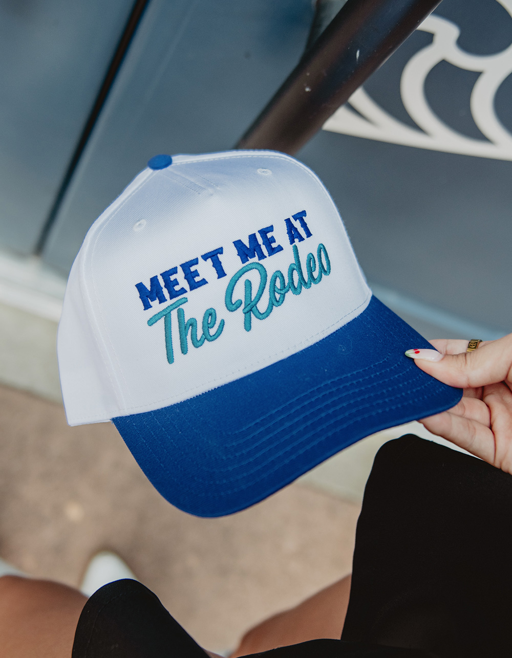 KATYDID Meet Me at the Rodeo Two-Toned Vintage Hat - BLUE