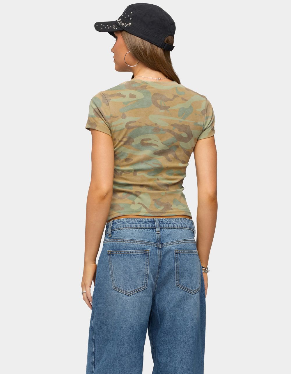 EDIKTED Chasidy Camo Tee - DK GREEN