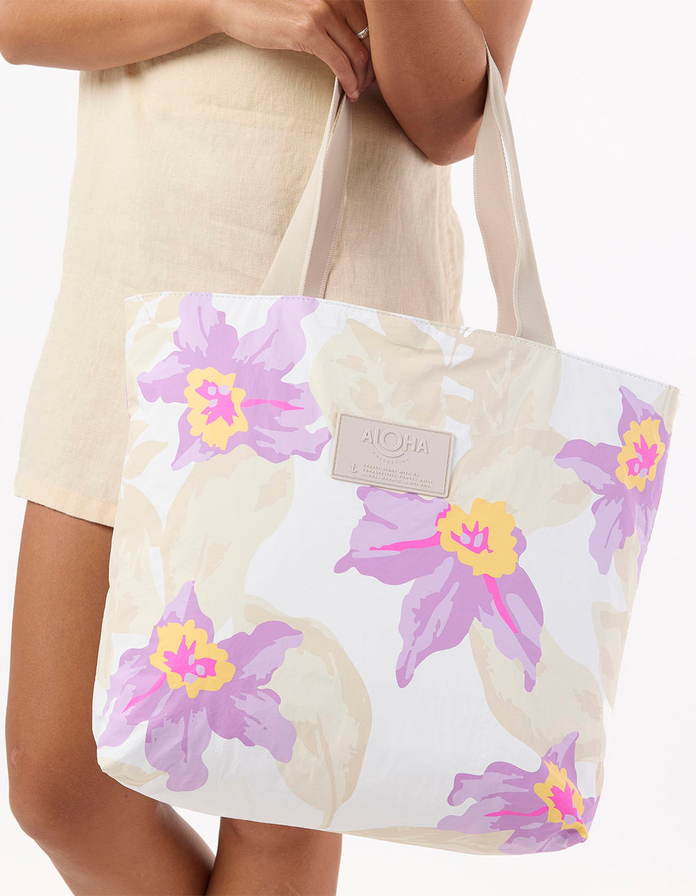 ALOHA COLLECTION Makana Day Tripper Tote Bag - LAVENDAR