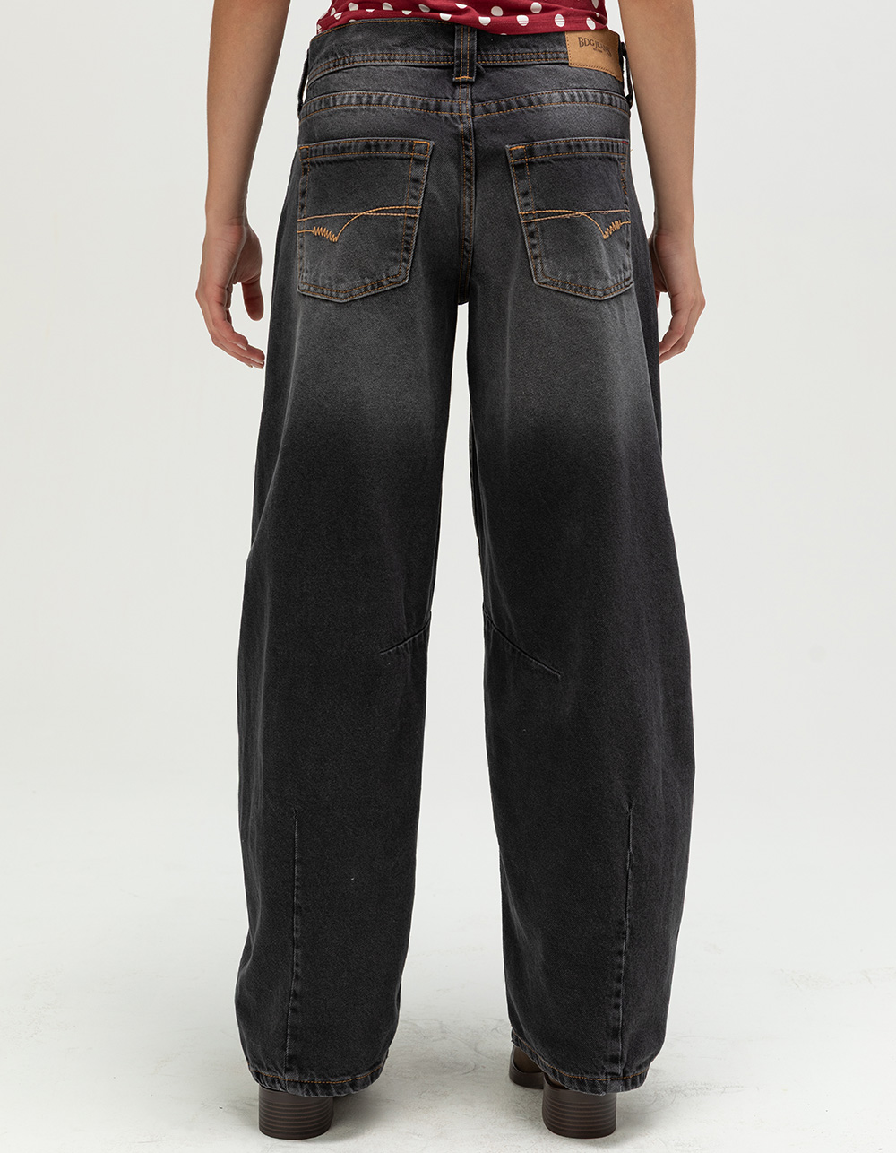 BDG Urban Outfitters Kayla Cocoon Womens Low Rise Baggy Jeans - WASHED BLACK