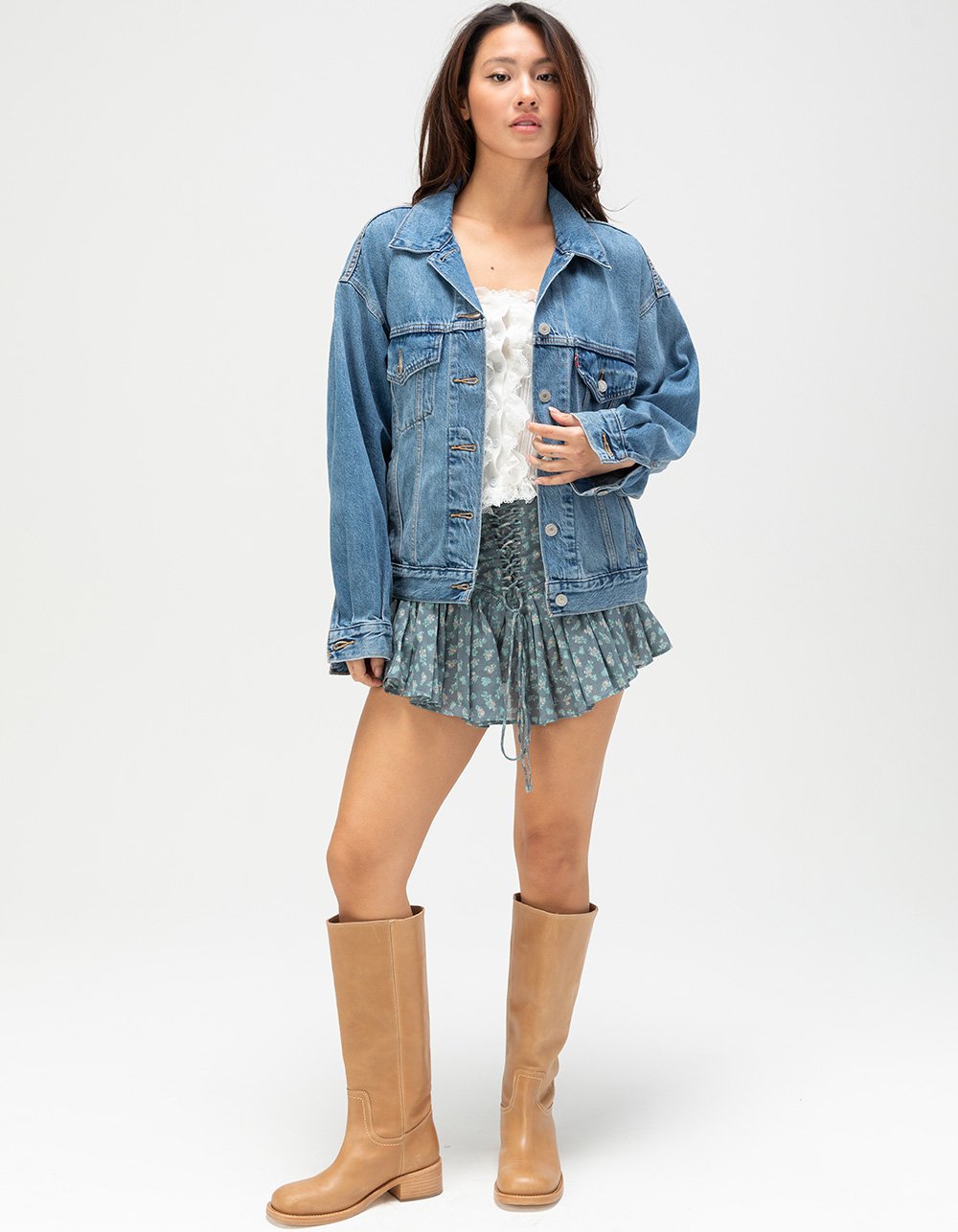 LEVI'S Premium 90s Womens Trucker Jacket - Soft As Butter MEDIUM WASH