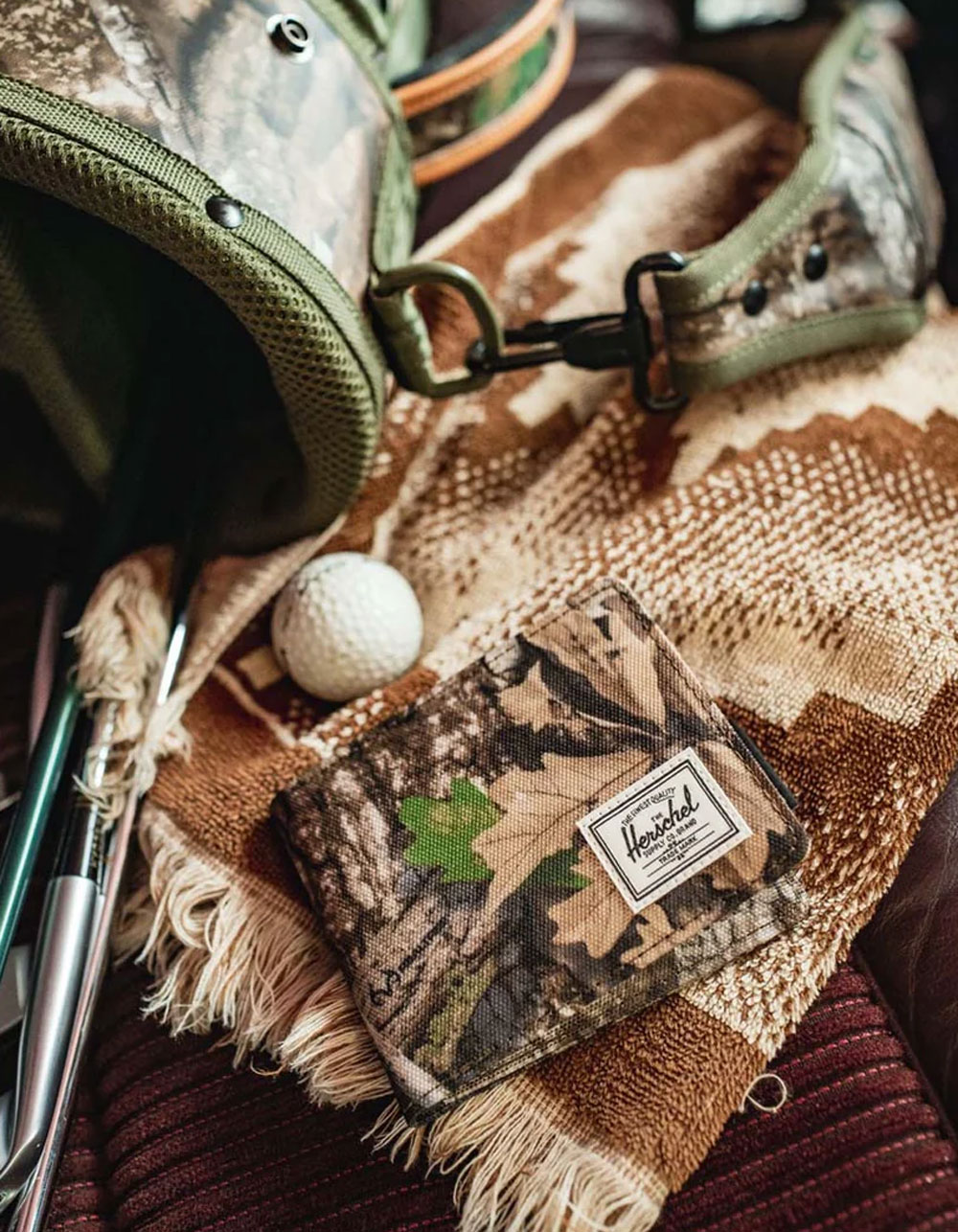 HERSCHEL SUPPLY CO. Realtree® Roy Wallet - CAMO