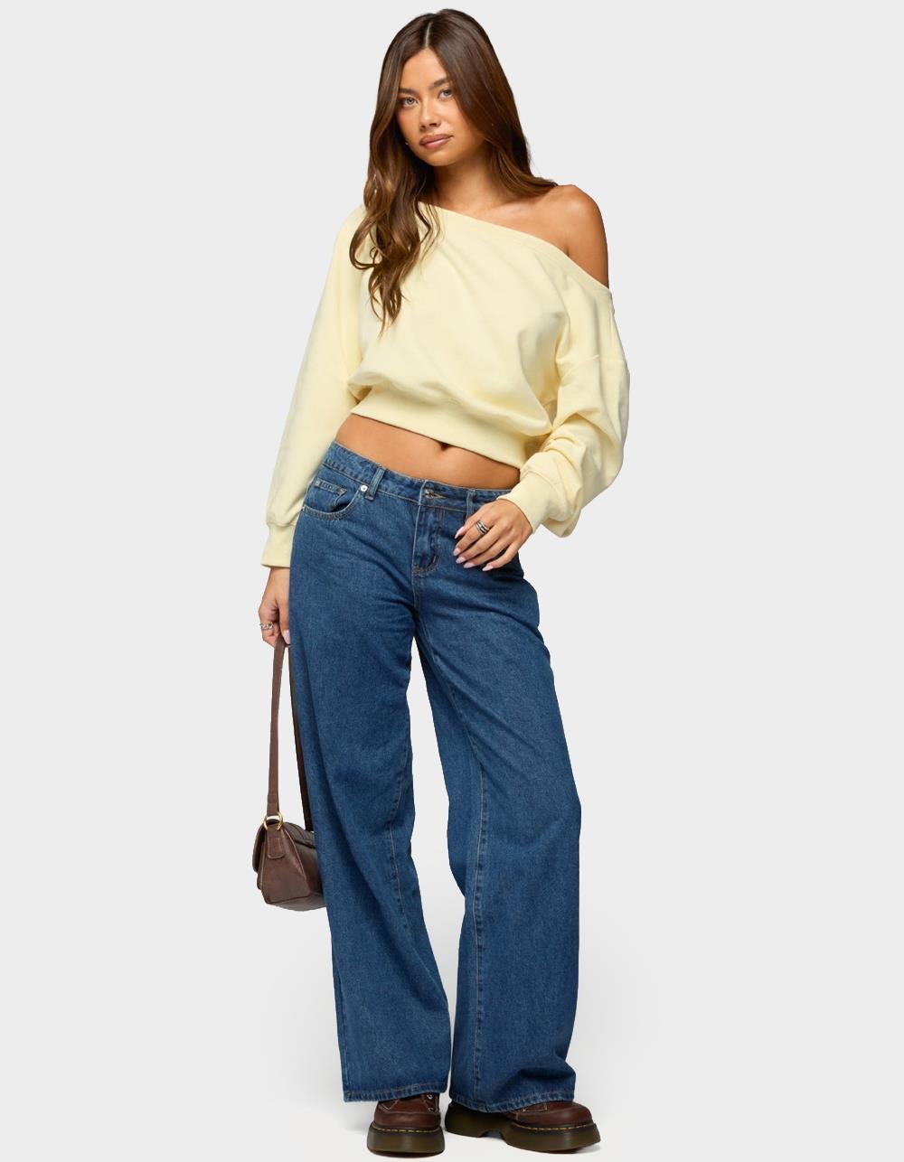 EDIKTED Christy Off Shoulder Sweatshirt - YELLOW