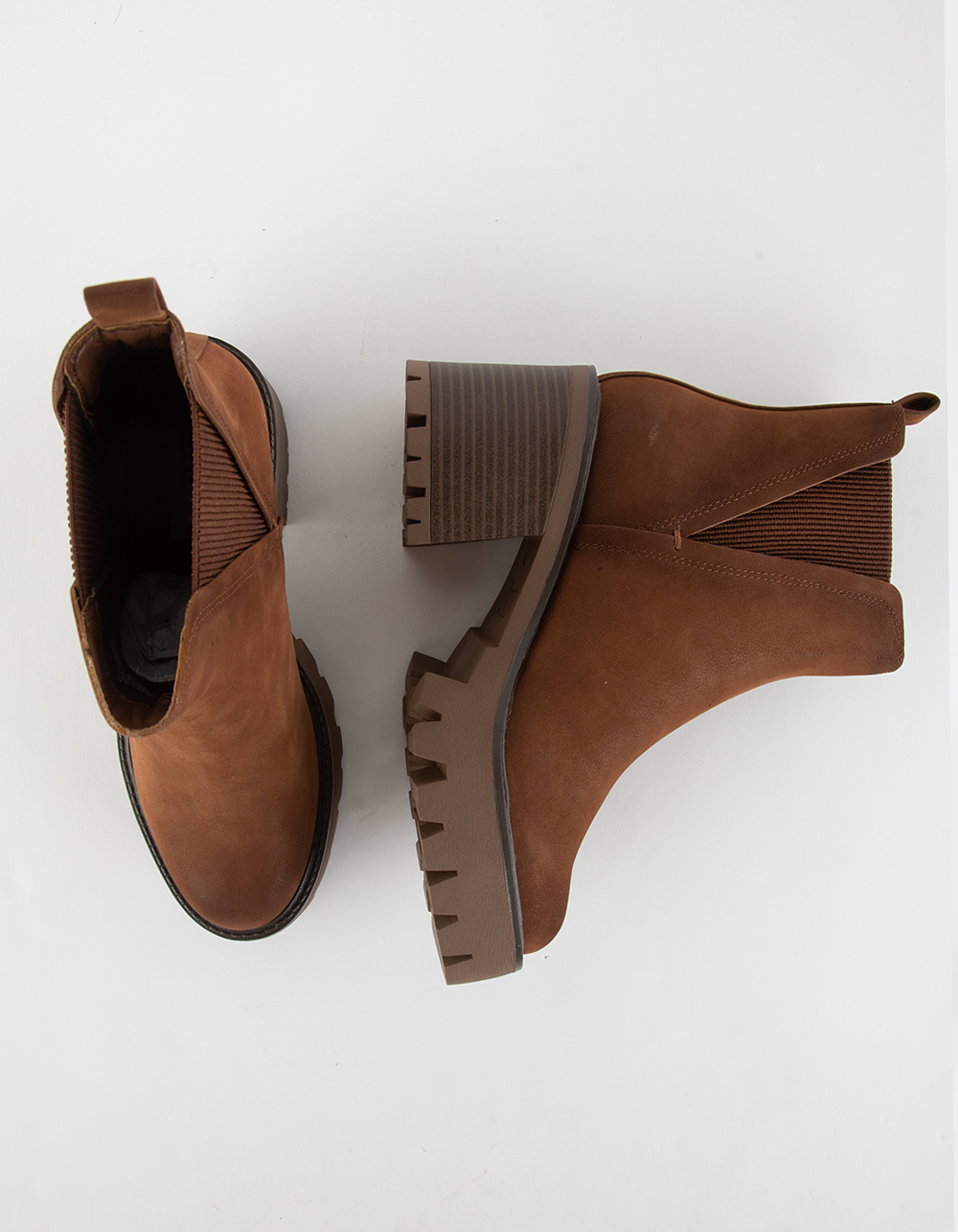 MIA Vito Lug Chelsea Womens Boots - COGNAC