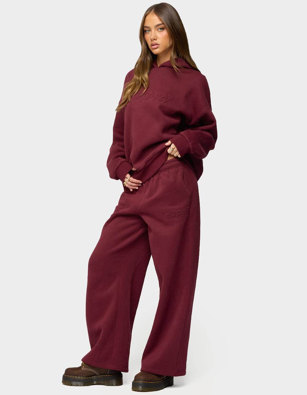 Edikted Totally Sweatpants - DK RED