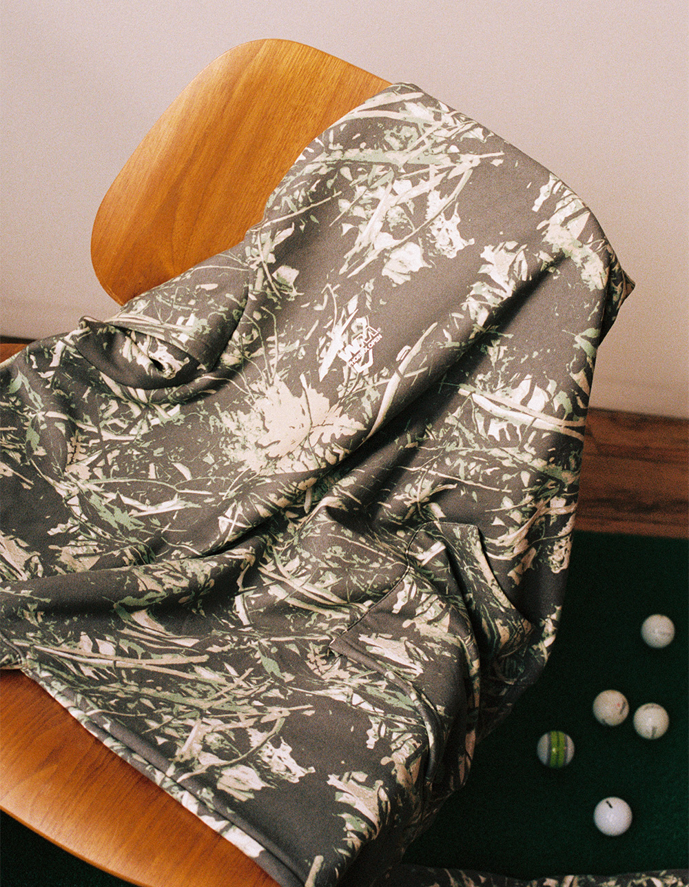 WASTE MANAGEMENT Phoenix Open People's Mens Hoodie - CAMO