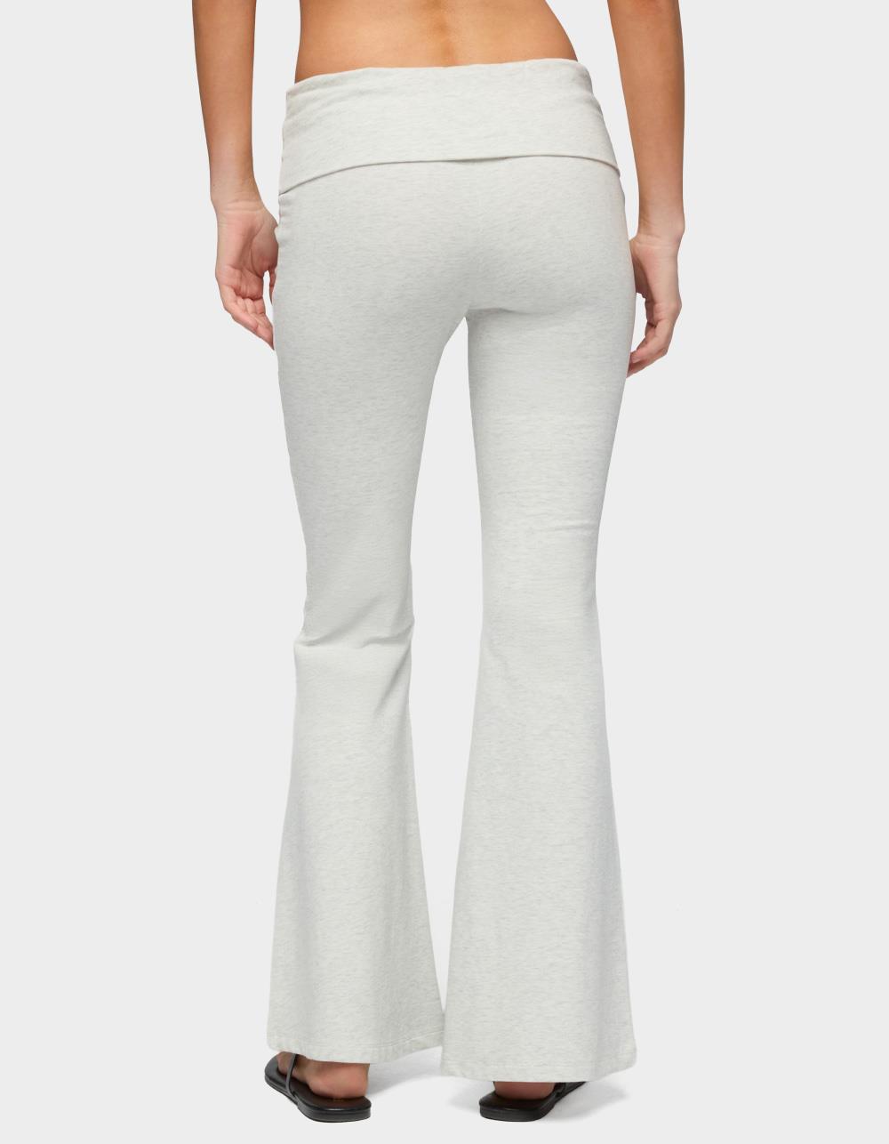 EDIKTED Petite Naomi Foldover Flared Leggings - GRAY