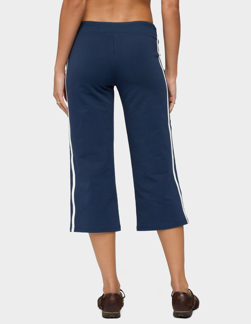 EDIKTED Zanele Side Stripe Capri Sweatpants - NAVY