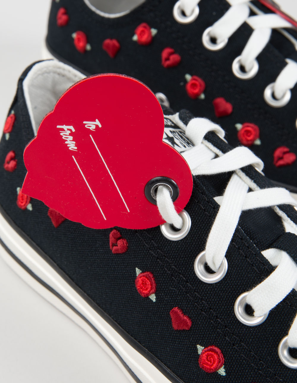 CONVERSE Chuck Taylor All Star Roses Embroidered Womens Low Top Shoes - BLACK