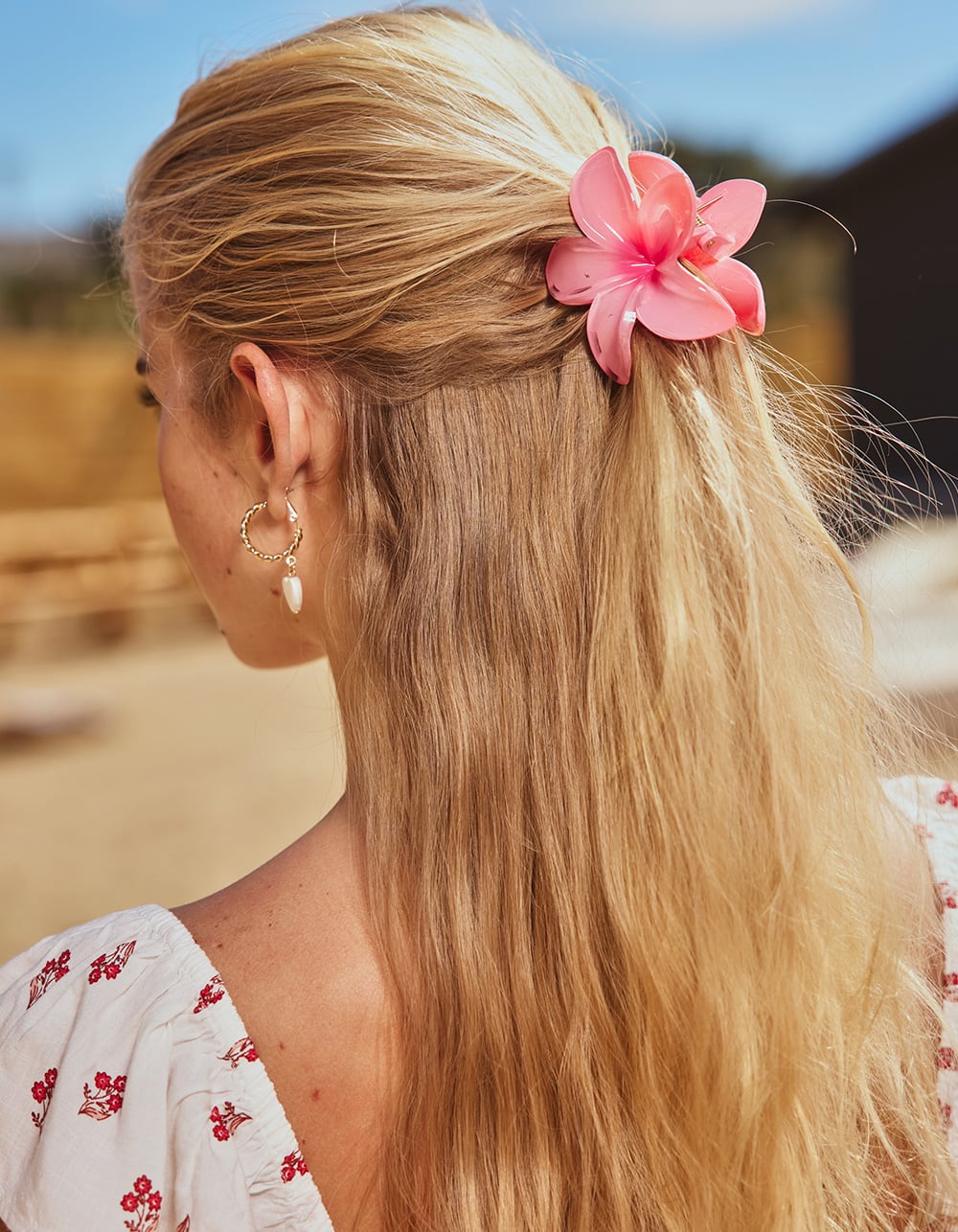 FULL TILT Hawaiian Floral Claw Hair Clip