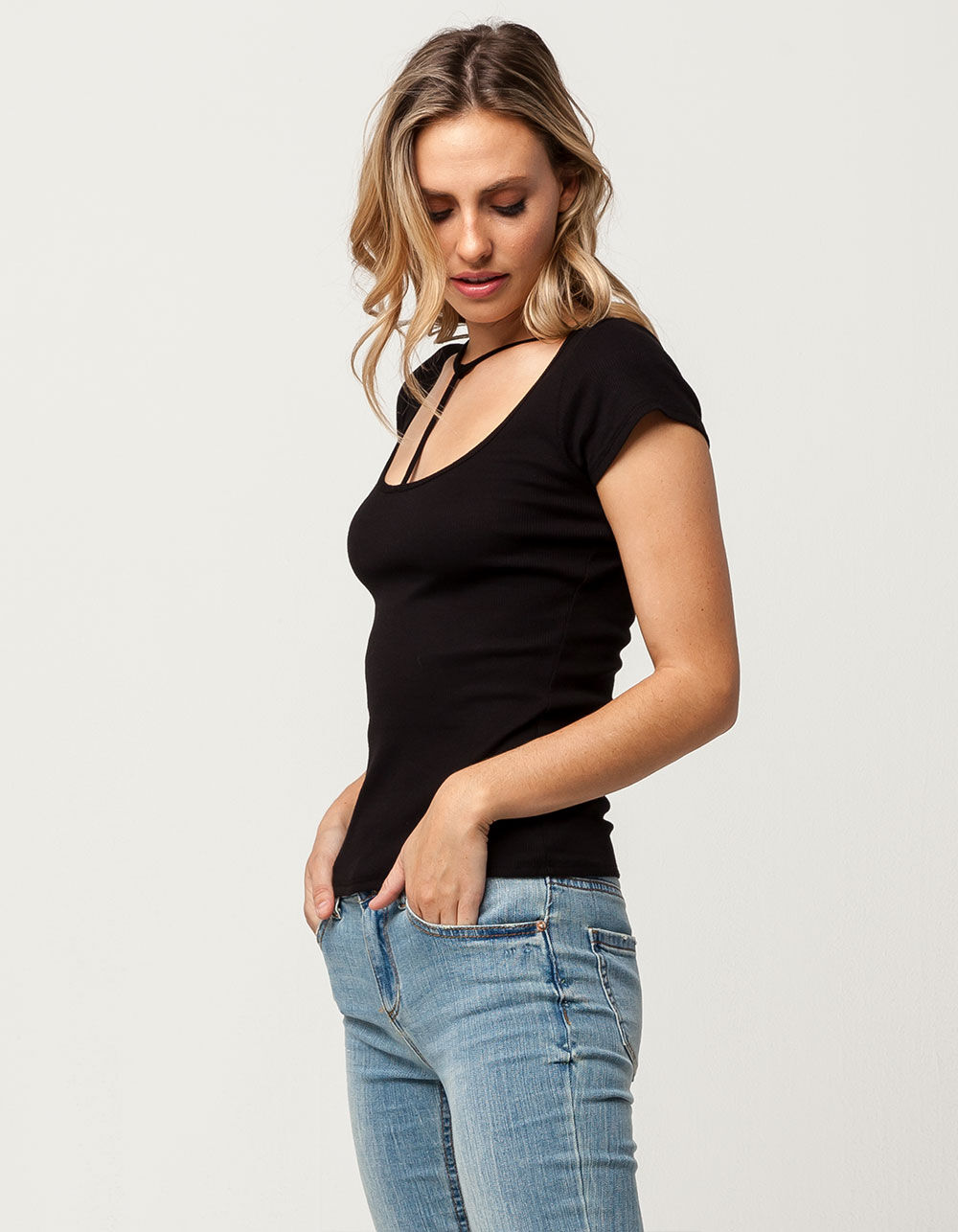 BOZZOLO Y-Neck Womens Tee - BLACK | Tillys