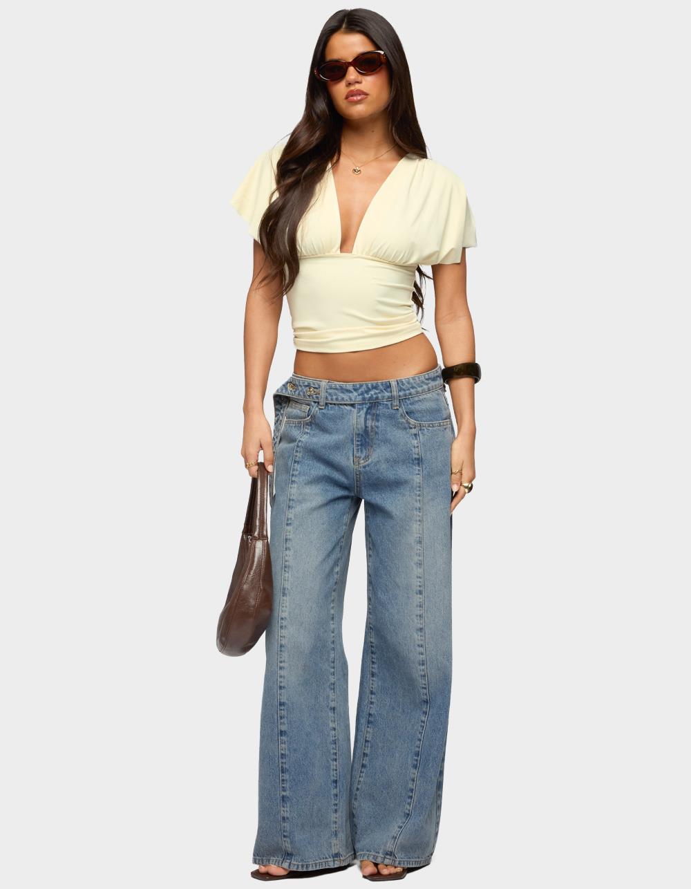 EDIKTED Buttoned Waist Low Rise Baggy Jeans - LIGHT BLUE