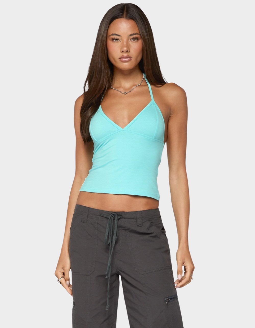 EDIKTED Noriah V-Neck Halter Top