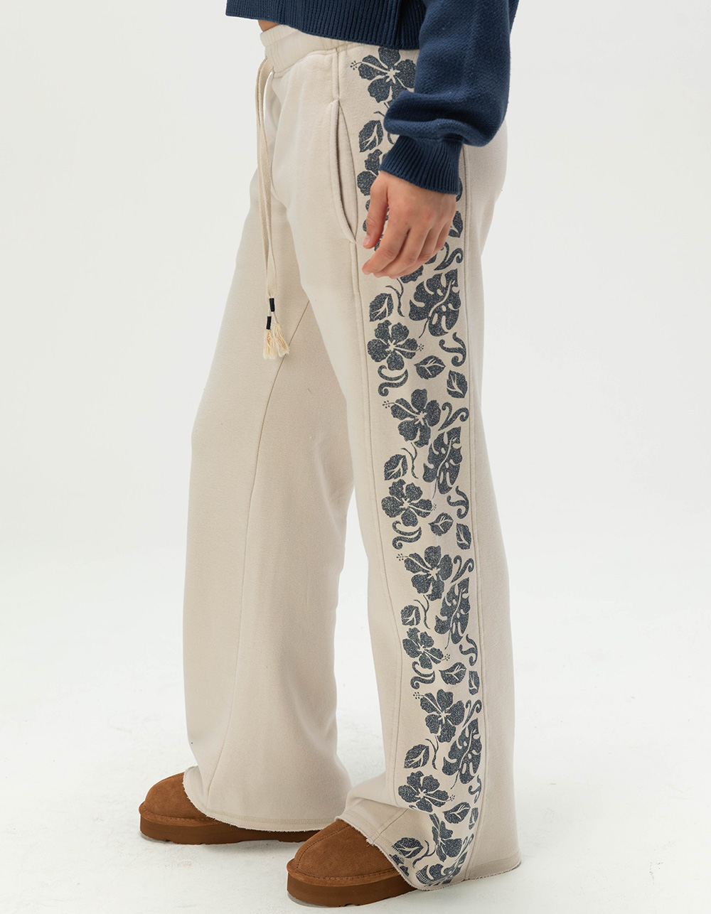 ROXY Fringing Reef Womens Sweatpants - CREAM