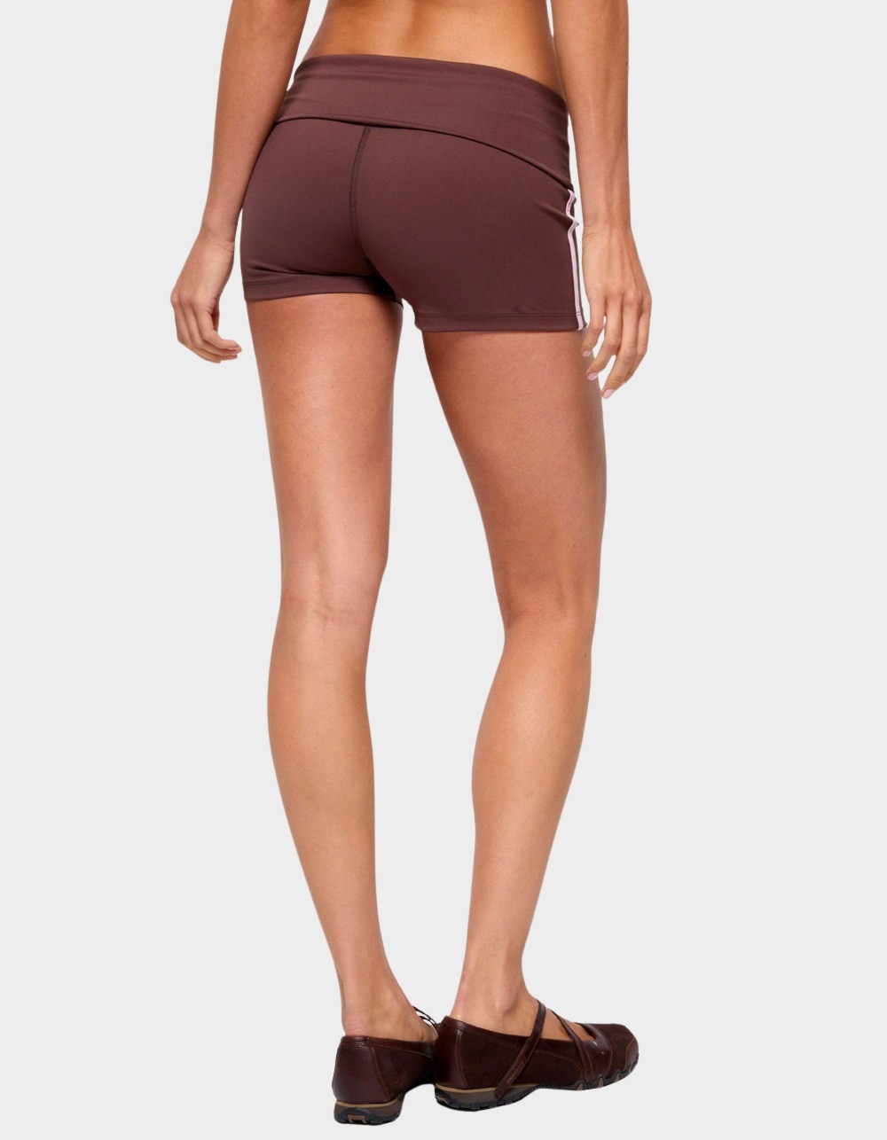 EDIKTED Ambar Contrast Stripe Shorts