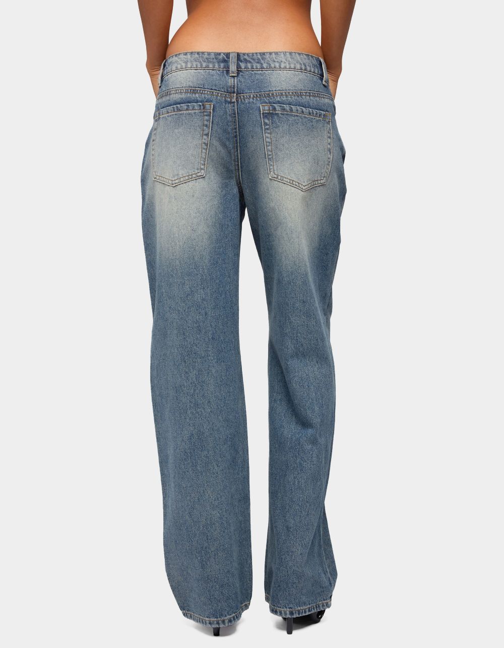 EDIKTED Heidie Low Rise Baggy Jeans - BLUE
