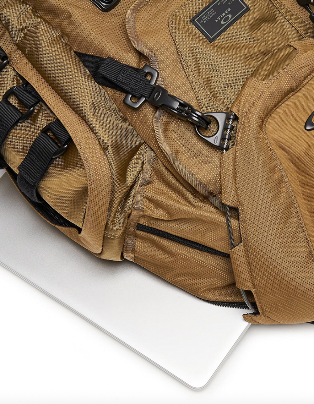 OAKLEY Kitchen Sink Backpack - TOTAL COYOTE