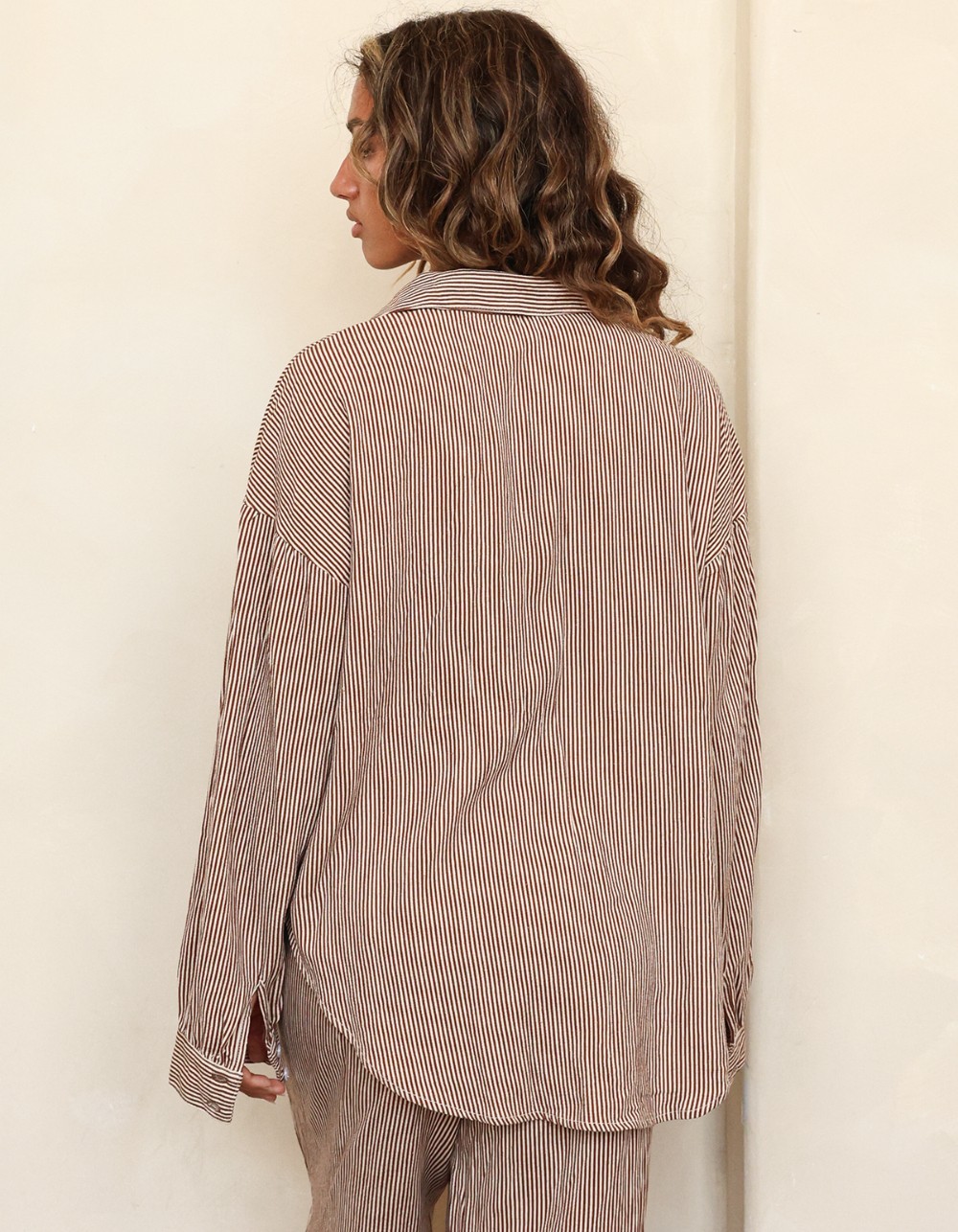 DIPPIN' DAISY'S Olivia Top - BROWN