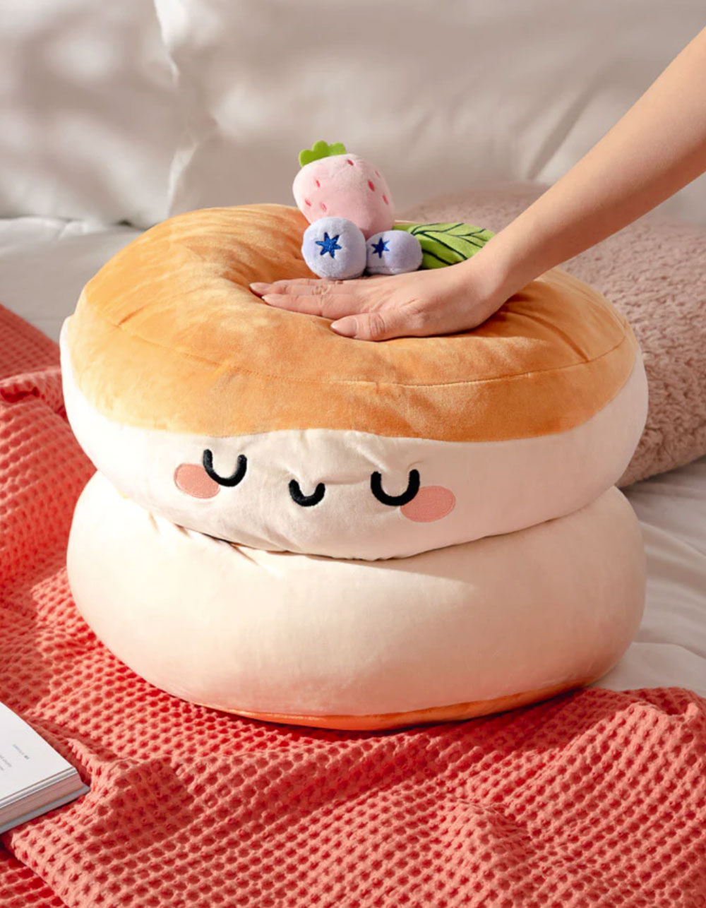 SMOKO Souffle Pancake Mochi Plush Toy